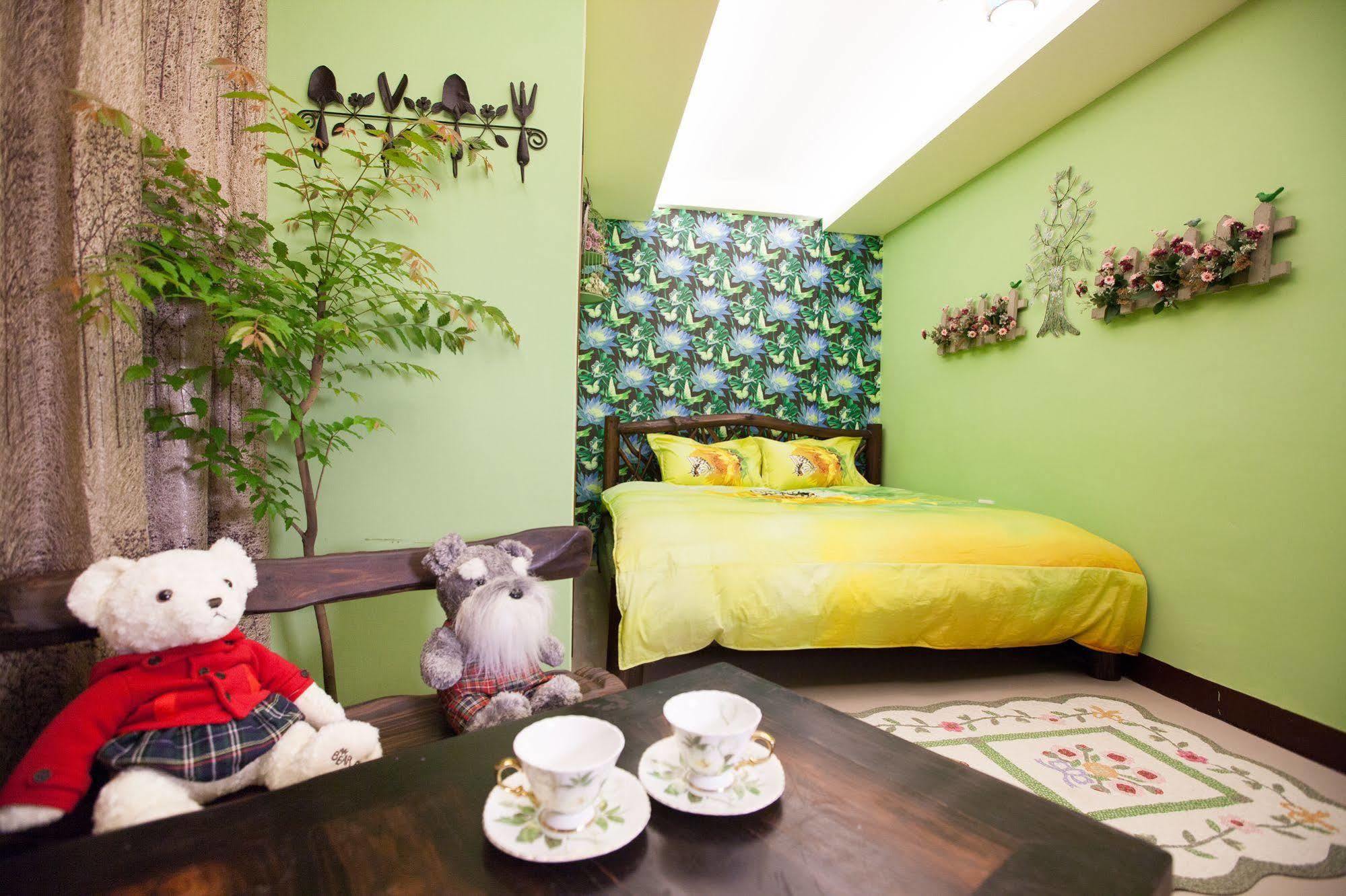 Sunflower B&B II Hualien Eksteriør billede